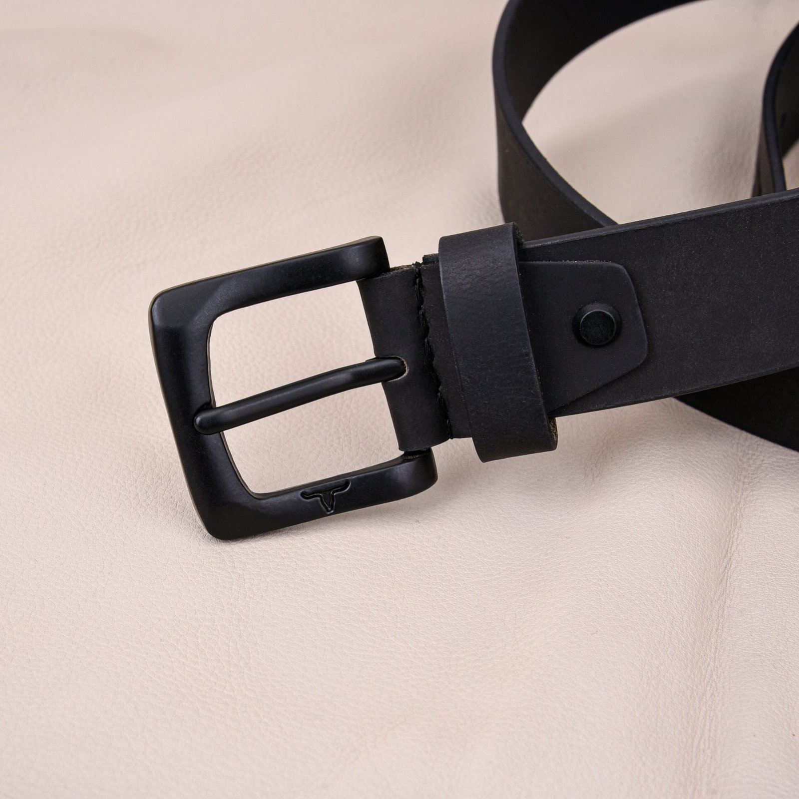 IndiFash Casual Leather Belt for Men - 8049 4