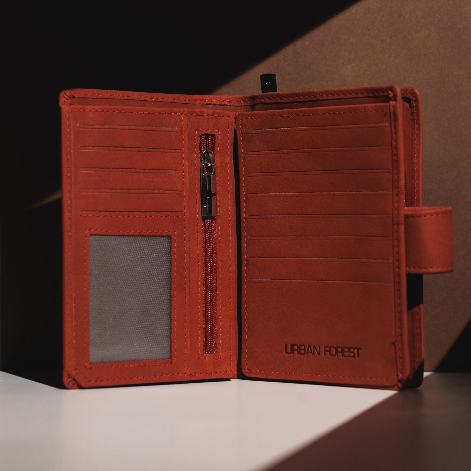 IndiFash Celia Leather Wallet for Women - Detail