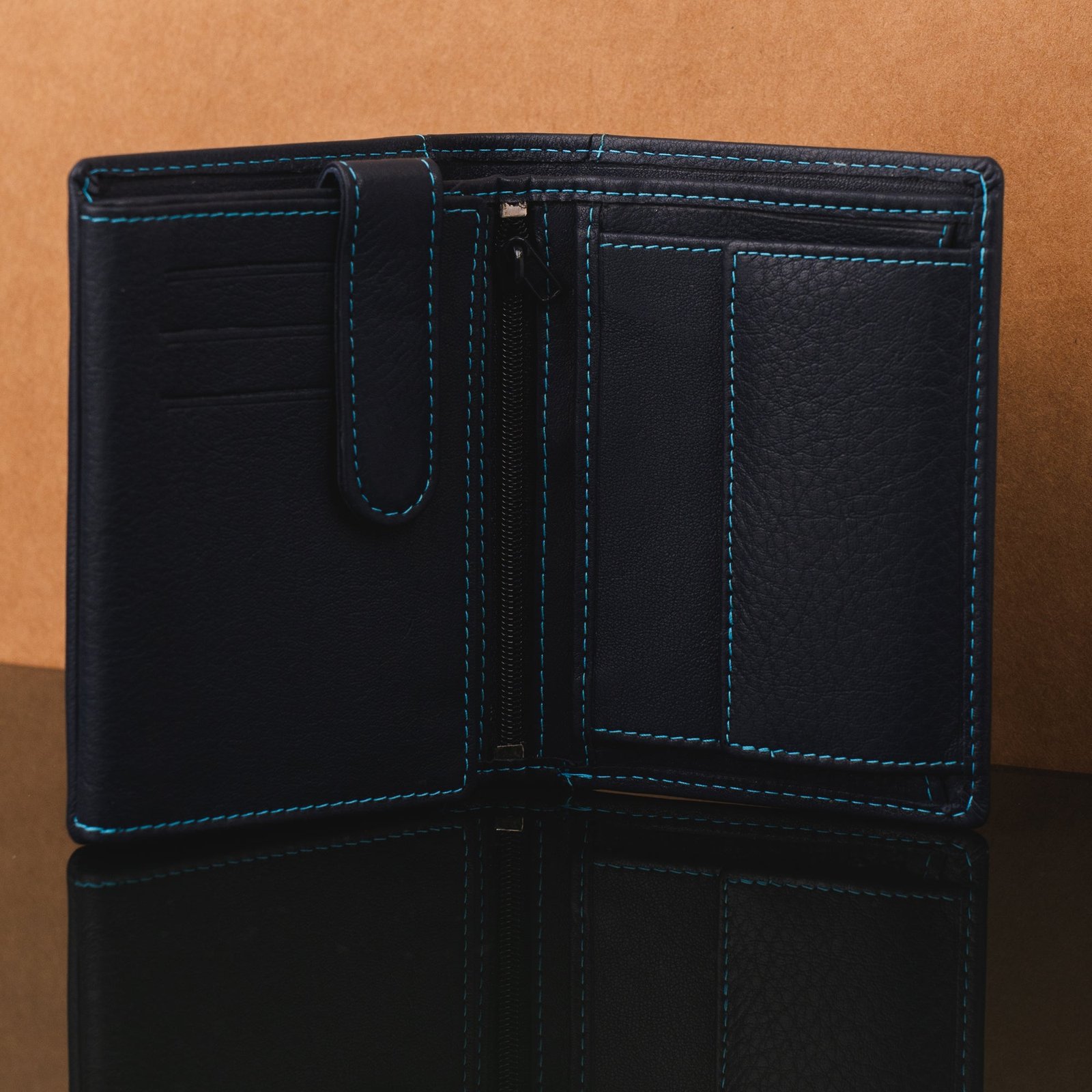 IndiFash Orlando Leather Wallet for Men - Blue 2