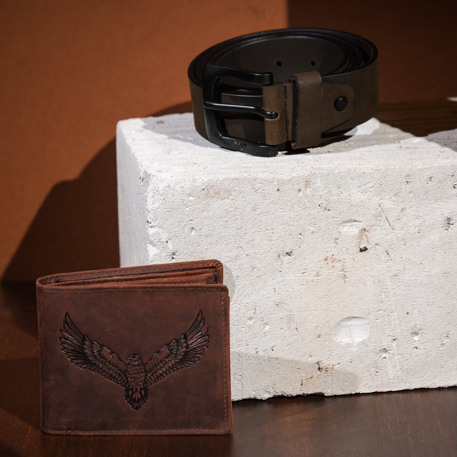 IndiFash Zeke Leather Wallet & Casual Leather Belt Combo Gift Set for Men - Vintage Brown/Brown 2